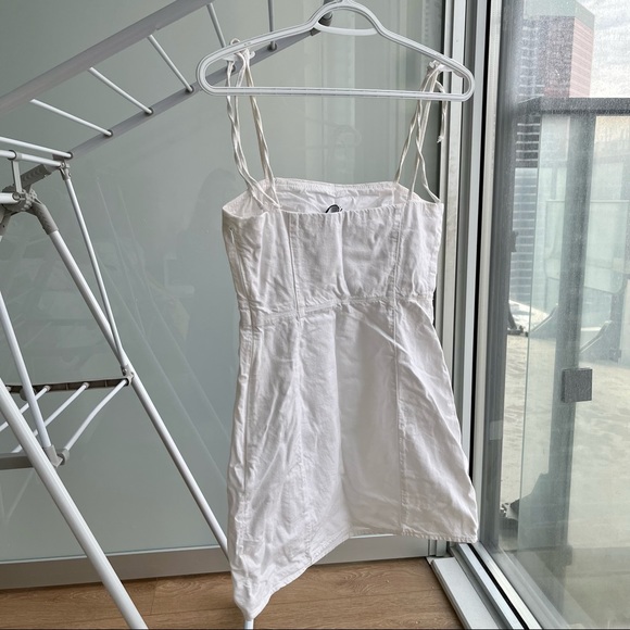 Zara fitted linen mini dress - Picture 3 of 3